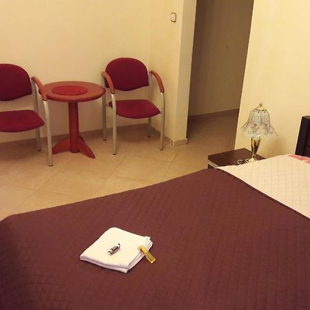 帕拉迪索别墅旅馆 弗罗茨瓦夫 外观 照片